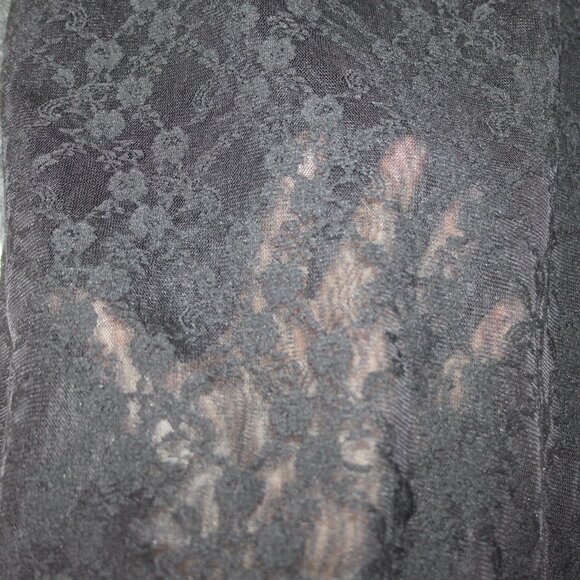 FOREVER 21 WOMENS GRAY BLACK SHORT SLEEVE SHORT WAISTED TOP SZ M LACE BACK - Picture 12 of 16